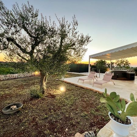 Enjoytrulli - Countryside Villa Noci Esterno foto