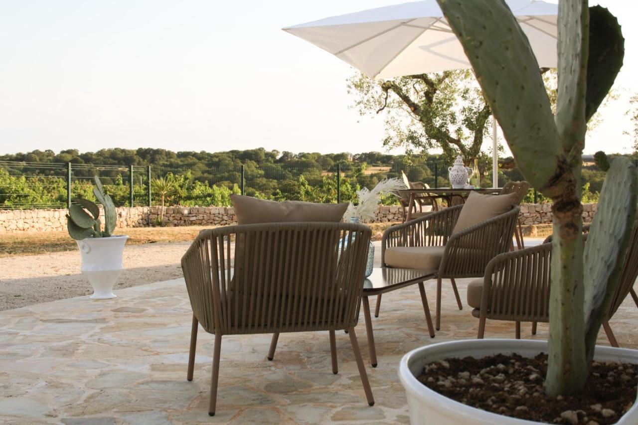 Enjoytrulli - Countryside Villa Noci Esterno foto