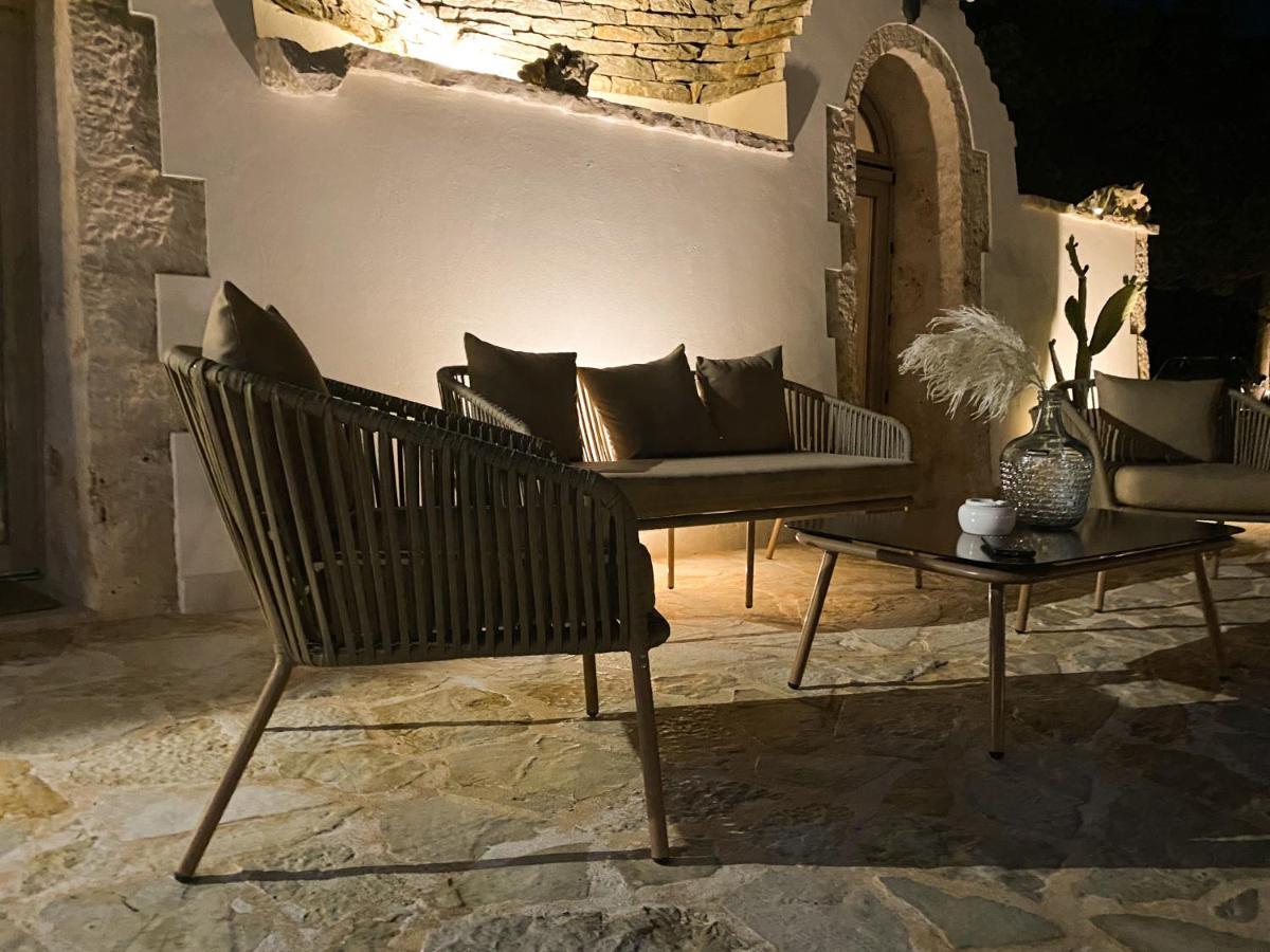 Enjoytrulli - Countryside Villa Noci Esterno foto