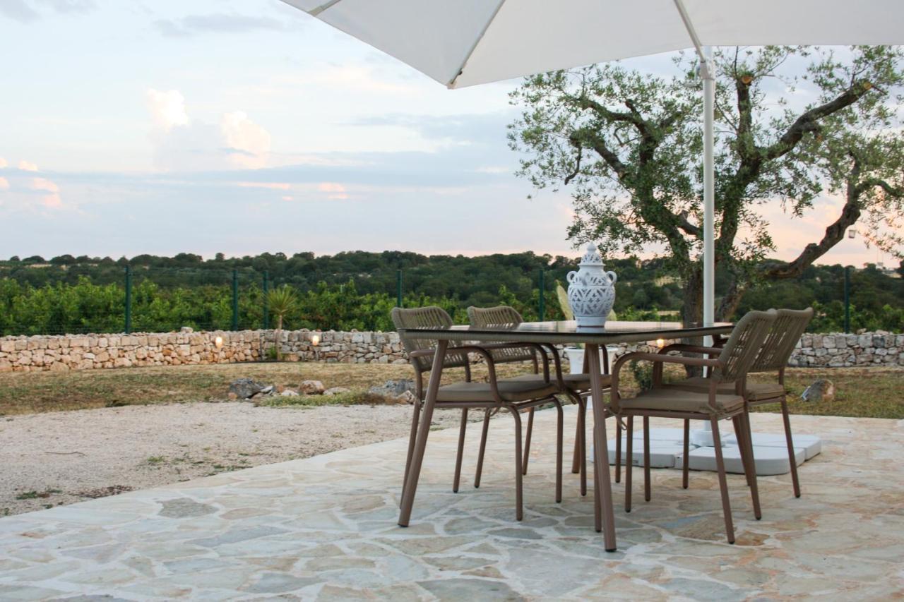 Enjoytrulli - Countryside Villa Noci Esterno foto