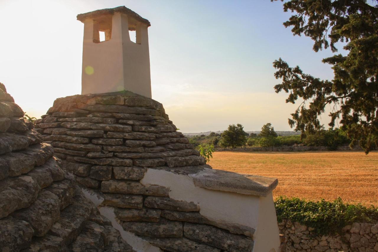 Enjoytrulli - Countryside Villa Noci Esterno foto