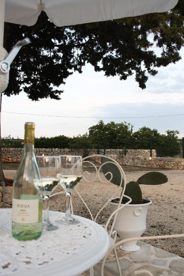 Enjoytrulli - Countryside Villa Noci Esterno foto