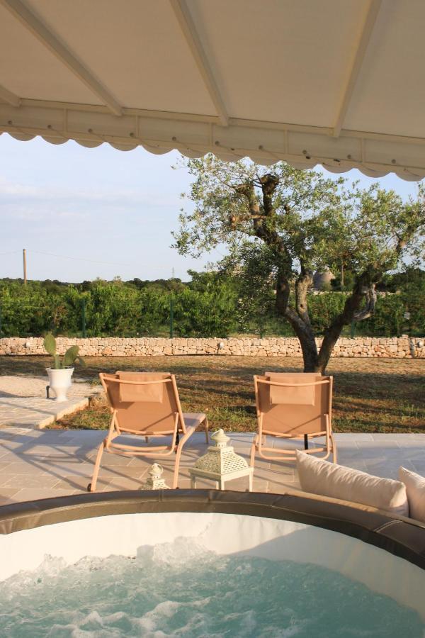 Enjoytrulli - Countryside Villa Noci Esterno foto